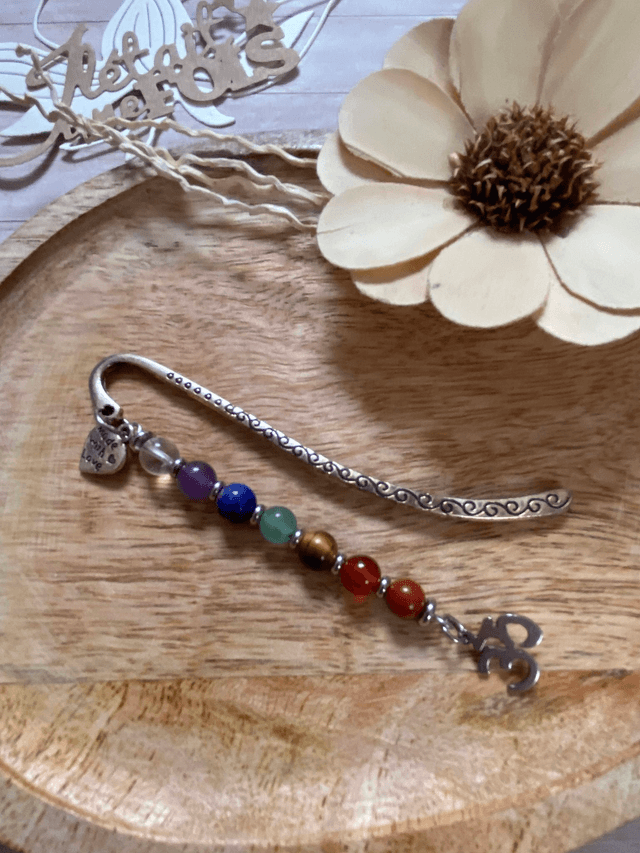 Marque page "OM" en 7 chakras