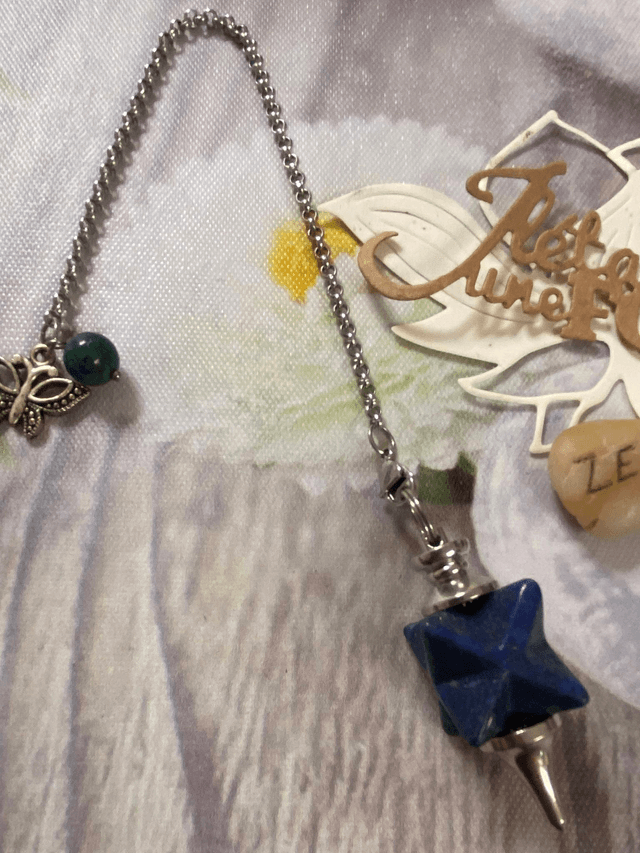 Pendule Merkaba " Papillon" en Lapis Lazuli